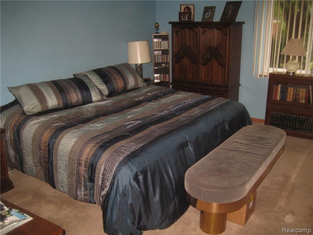 749 Harcourt Road Grosse Pointe Park, MI 48230 - Photo 27 of 80