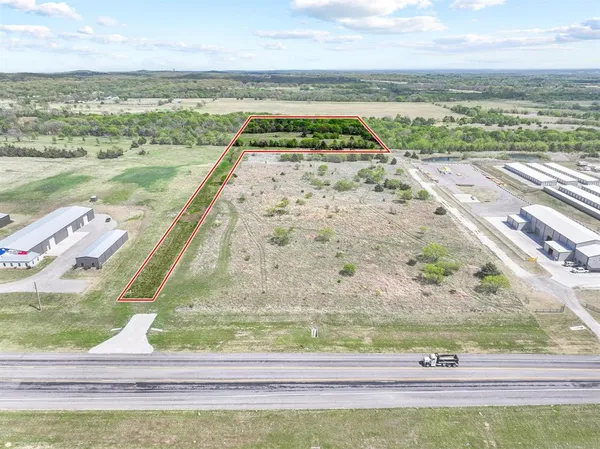 $325,500 | 1417 F M 1417, Denison, TX 75020