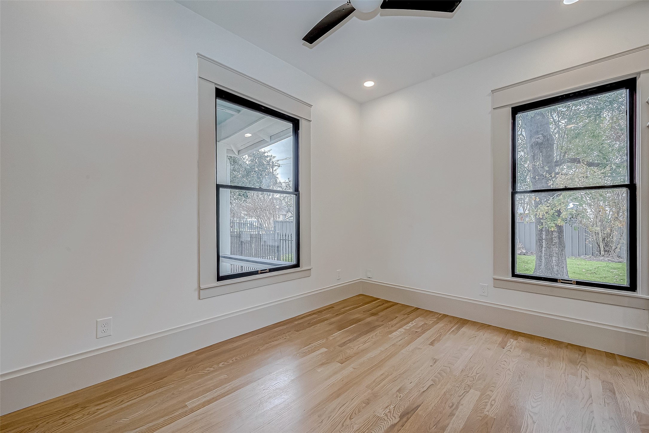 1109 Rutland Street Houston, TX 77008 - Photo 16 of 50