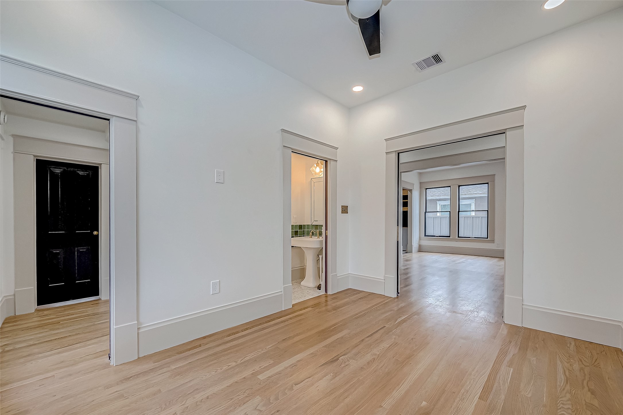 1109 Rutland Street Houston, TX 77008 - Photo 18 of 50