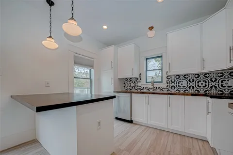 $1,199,999 | 1109 Rutland Street, Houston, TX 77008