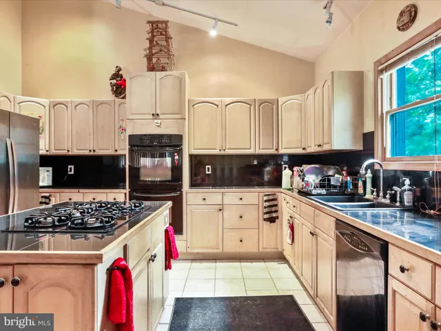 a view of a outdoor space