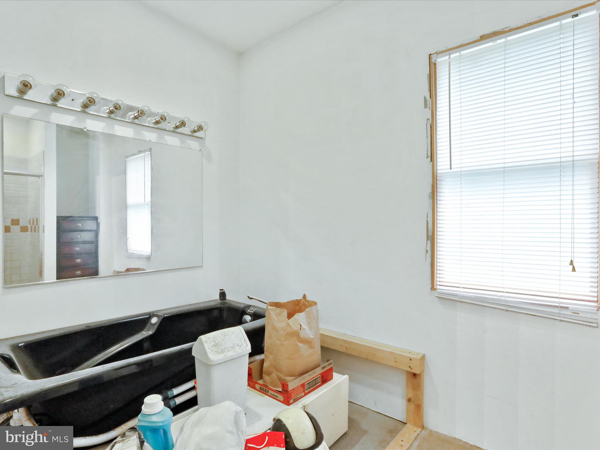 525 Rolling Rock Road Star Tannery, VA 22654 - Photo 32 of 69 a living room with furniture and a window