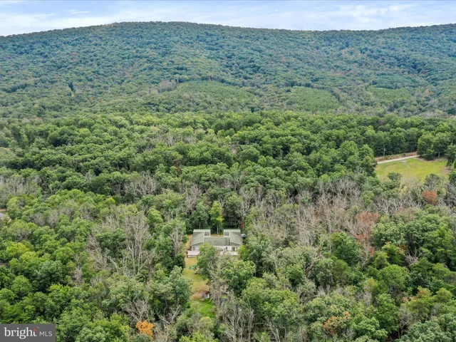 $599,900 | 525 Rolling Rock Road, Star Tannery, VA 22654