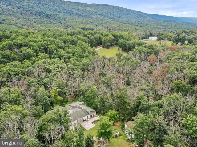 $599,900 | 525 Rolling Rock Road, Star Tannery, VA 22654