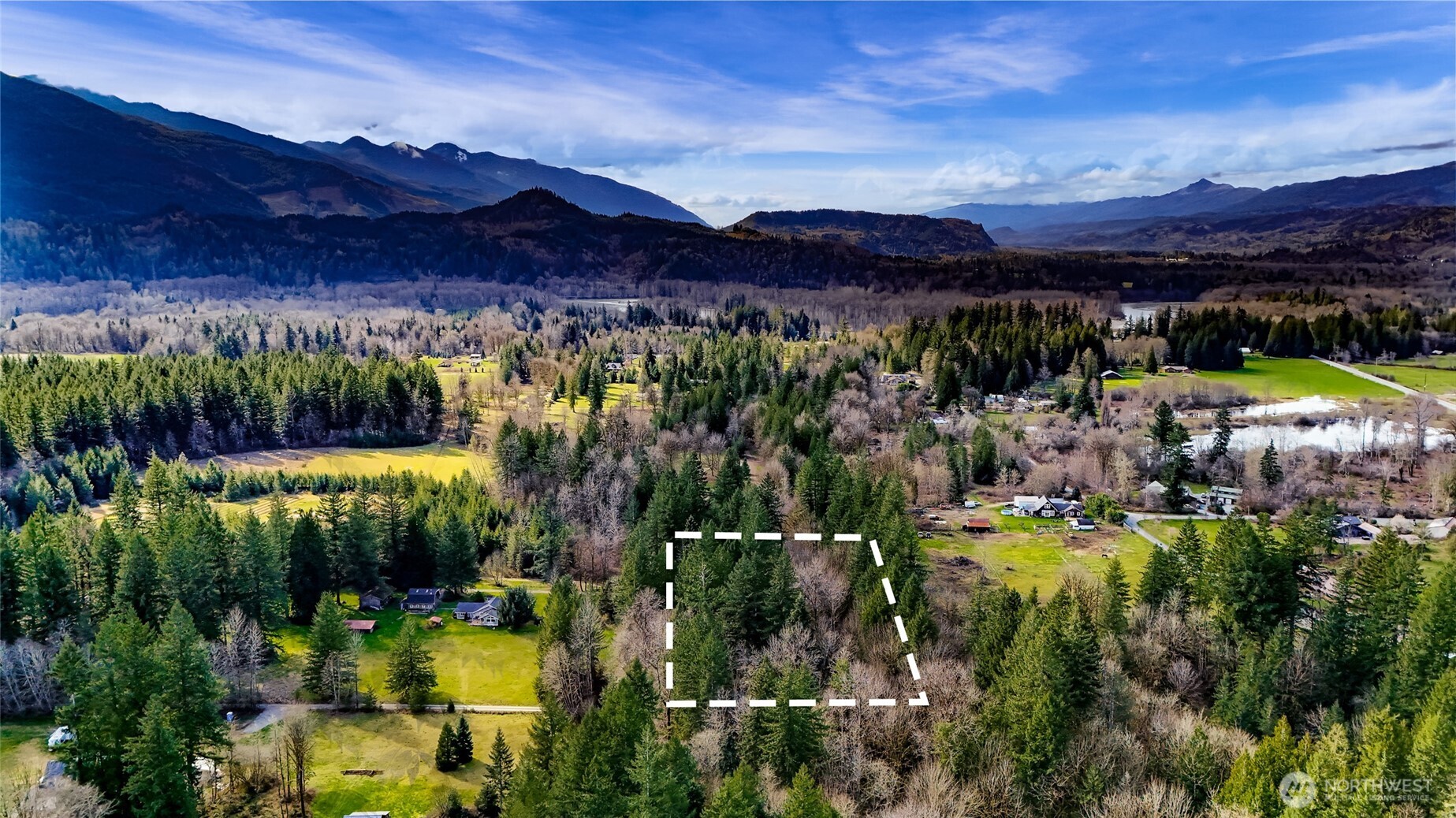 -xx Yeager Road Concrete, WA 98237 - Photo 9 of 12 a view of a lake with houses