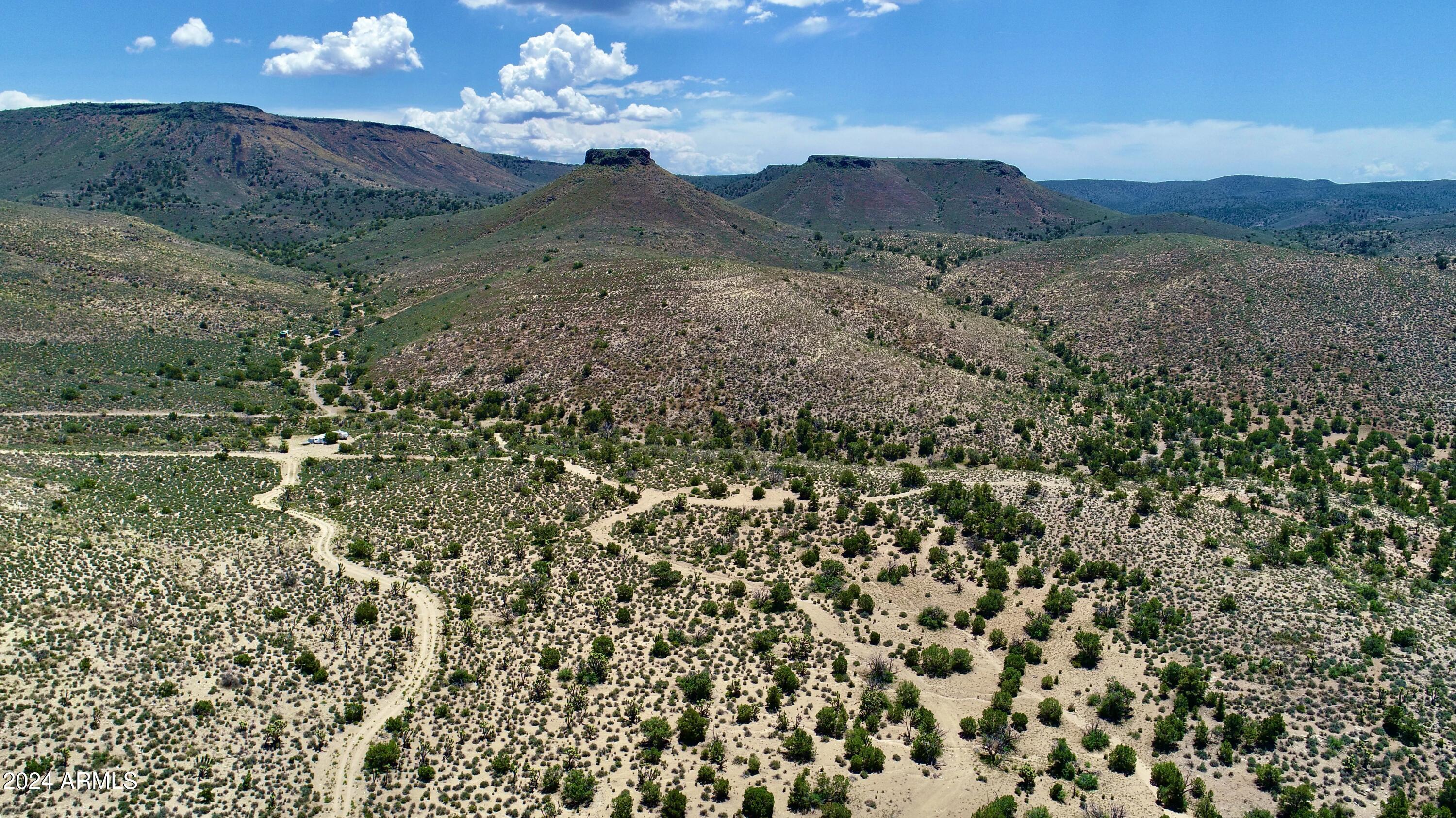 Xxxxx East Diamond Bar Road East Meadview, AZ 86444 - Photo 3 of 12 tempImagejgiwmH