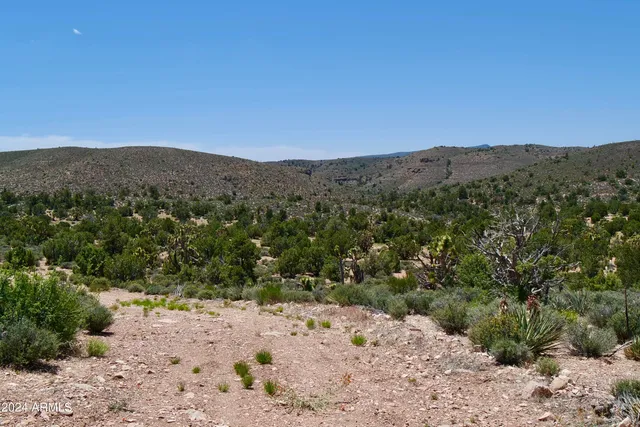 $1,875,000 | Xxxxx East Diamond Bar Road East, Meadview, AZ 86444