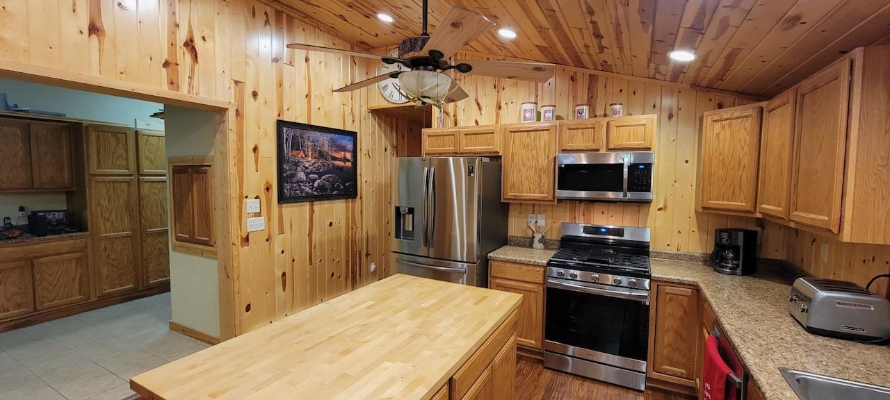 5713 Crane Lake Road Buyck, MN 55771 - Photo 11 of 60