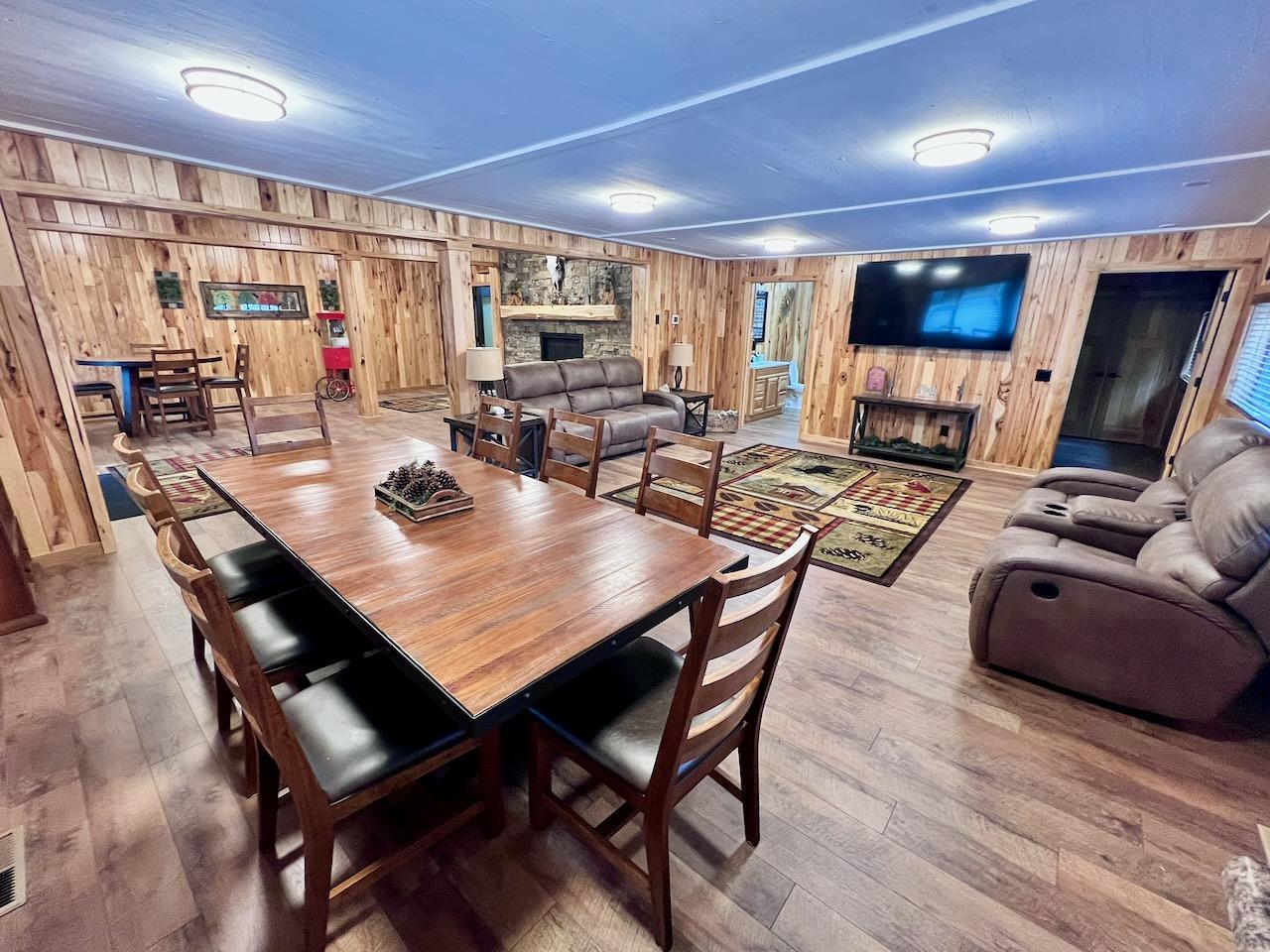 5713 Crane Lake Road Buyck, MN 55771 - Photo 4 of 60