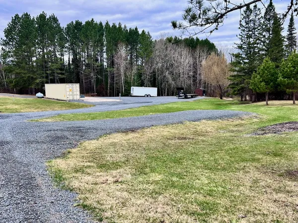 $749,000 | 5713 Crane Lake Road, Buyck, MN 55771