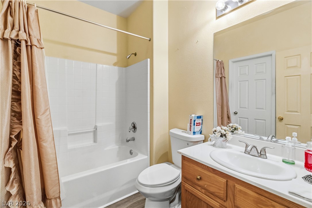 2823 Rippling Springs Street Laughlin, NV 89029 - Photo 40 of 89 Hall Full Bathroom featuring vanity and shower / tub combo