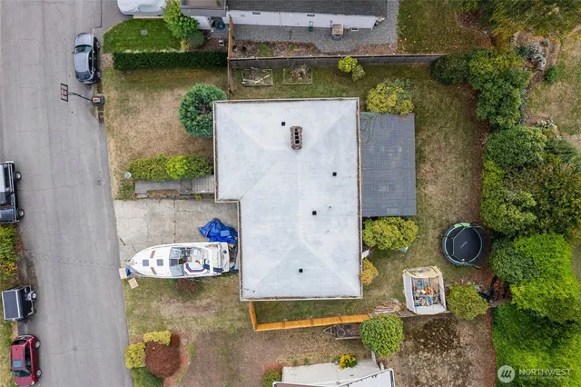 $3,000 | 5227 116th Place Southeast, Bellevue, WA 98006