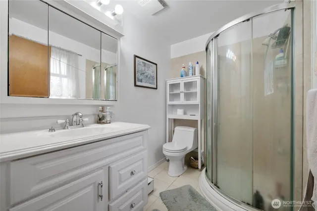 $3,000 | 5227 116th Place Southeast, Bellevue, WA 98006