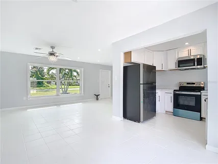 $189,900 | 3095 Pinetree Street, Port Charlotte, FL 33952