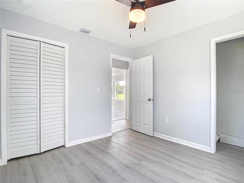 3095 Pinetree Street Port Charlotte, FL 33952 - Photo 18 of 44