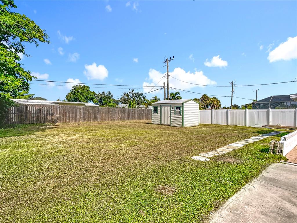 3095 Pinetree Street Port Charlotte, FL 33952 - Photo 30 of 44