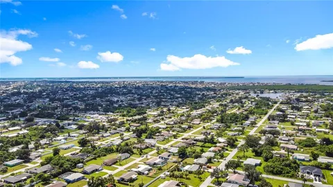 $189,900 | 3095 Pinetree Street, Port Charlotte, FL 33952