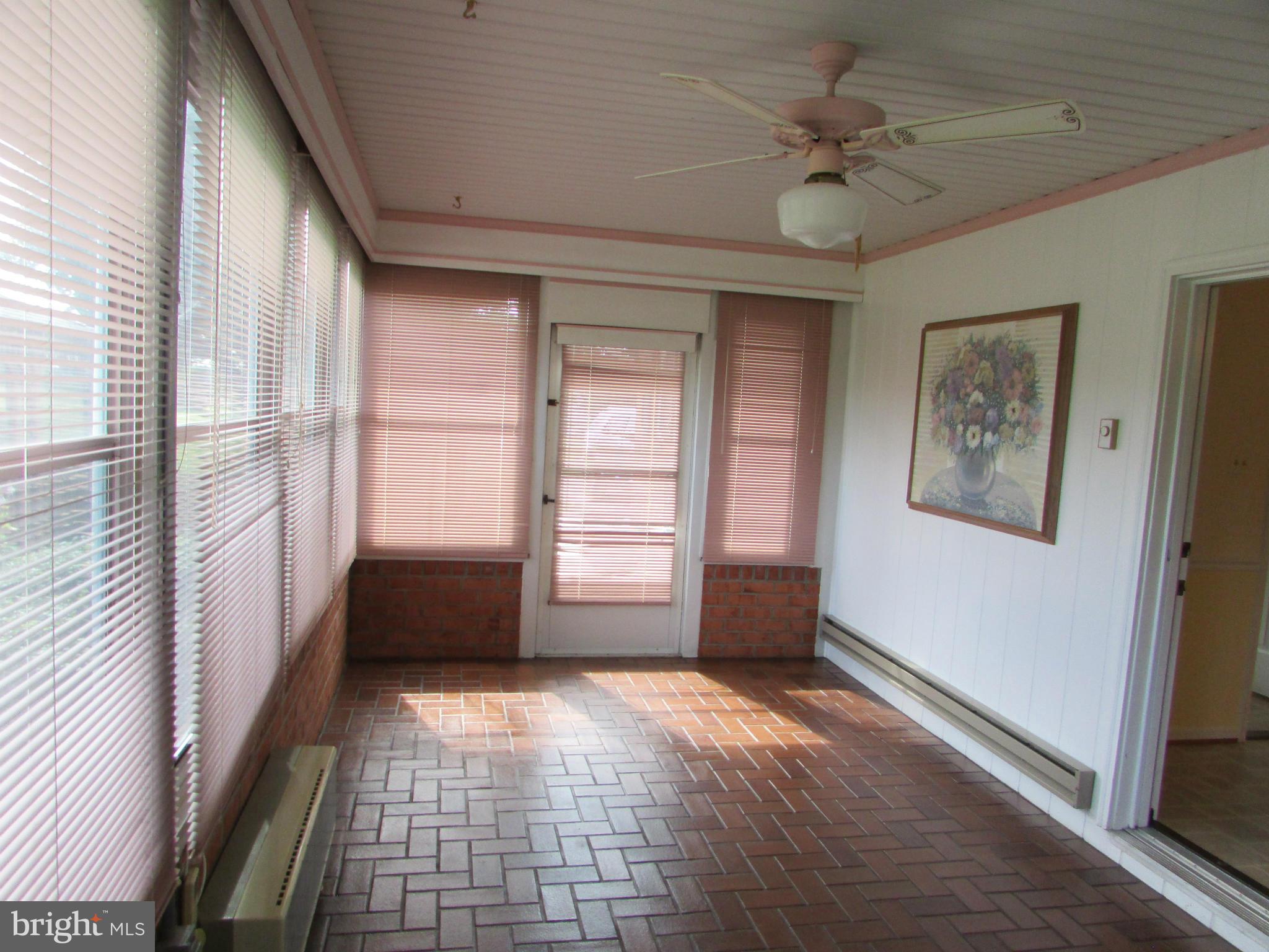 1365 Uniontown Road Westminster, MD 21158 - Photo 14 of 30 Interior (General)
