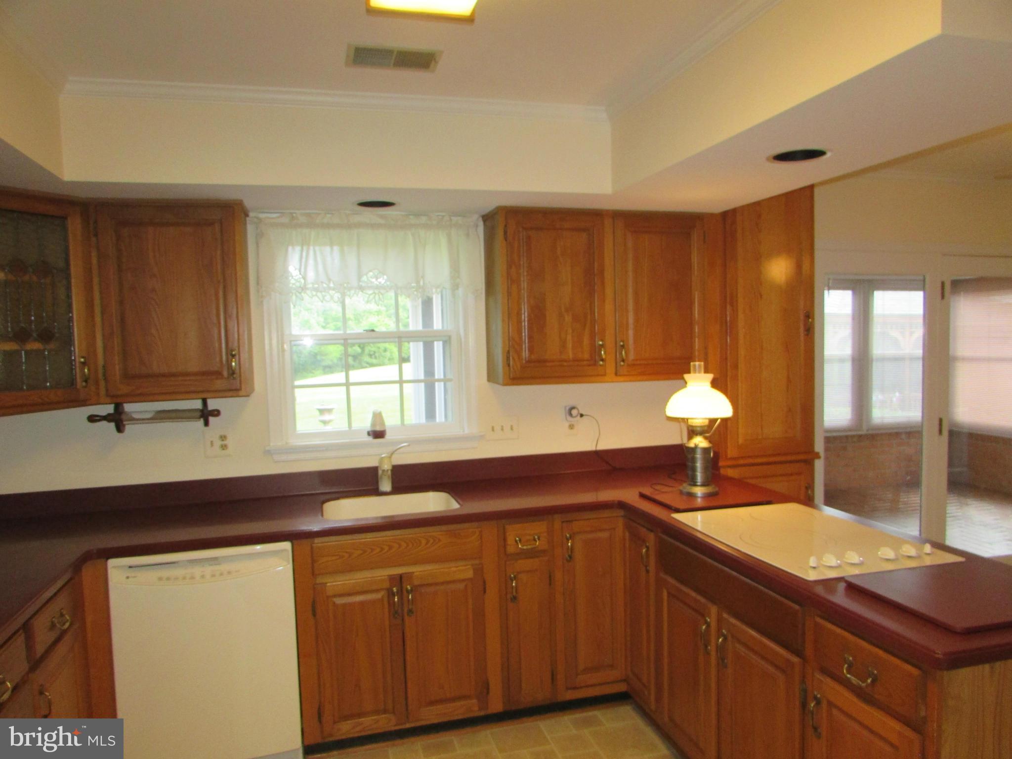 1365 Uniontown Road Westminster, MD 21158 - Photo 9 of 30 Kitchen