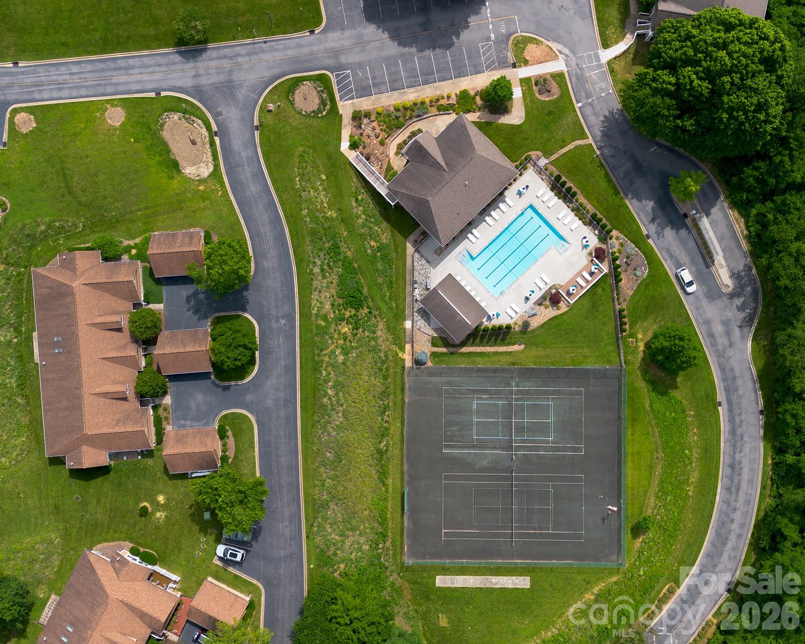 102 Rough Point Court Asheville, NC 28806 - Photo 35 of 38