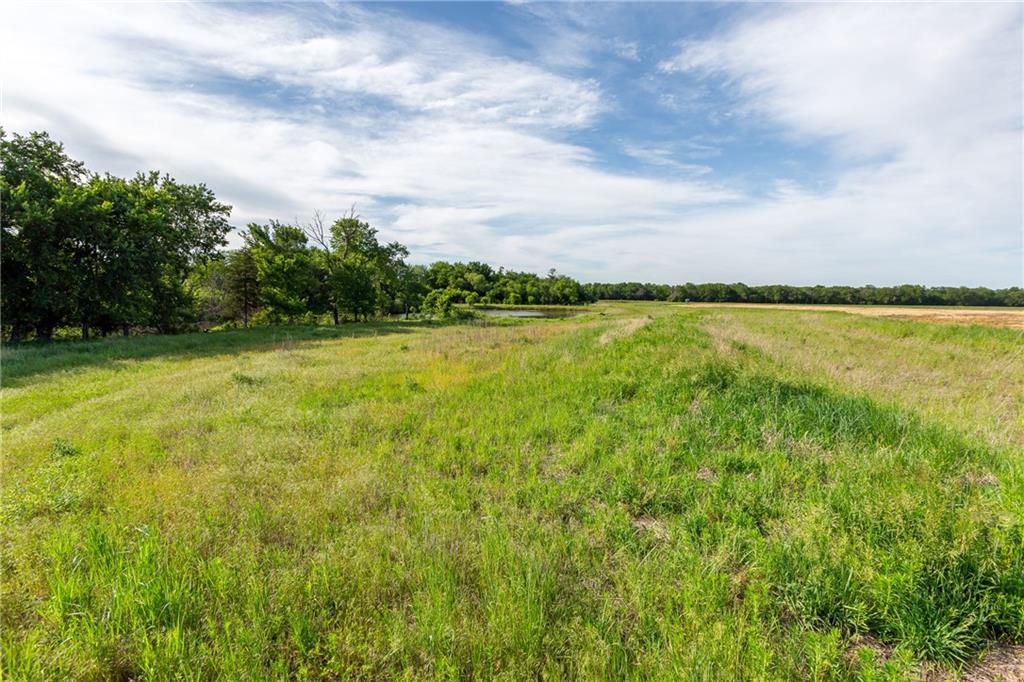 27699 South Hoch Road Osage City, KS 66523 - Photo 71 of 99
