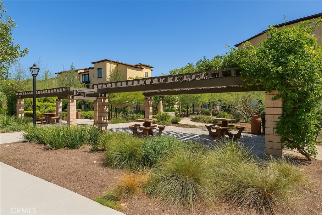 2581 Arvia Street, Unit 3 Los Angeles, CA 90065 - Photo 44 of 52 a view of a house with a yard balcony and sitting area