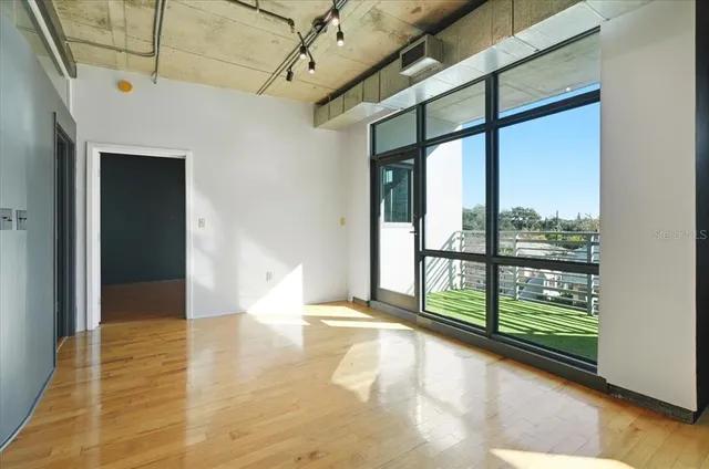 $349,900 | 10 North Summerlin Avenue, Unit 7, Orlando, FL 32801