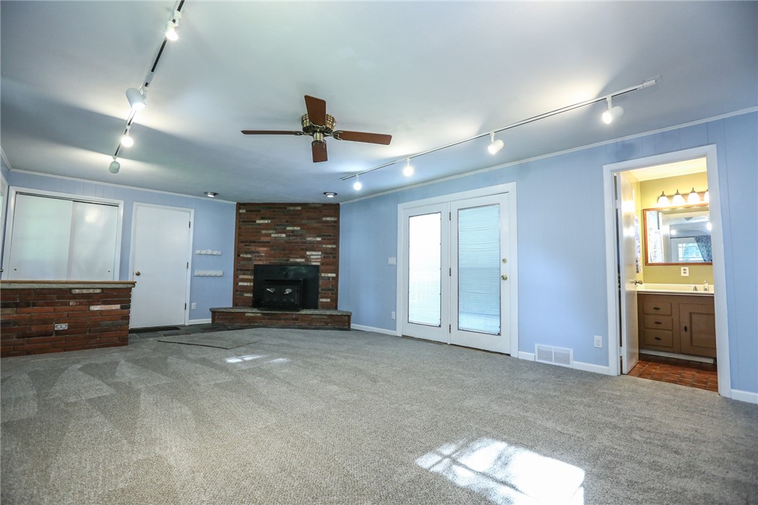 217 Judson Street Webster, NY 14580 - Photo 14 of 46