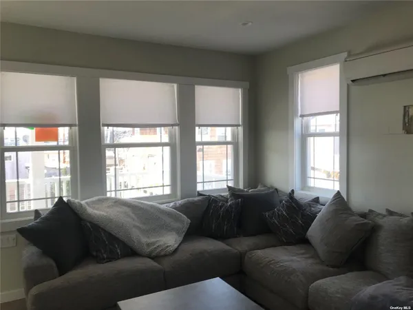 $9,000 | 446 Dehnhoff Walk, Ocean Beach, NY 11770