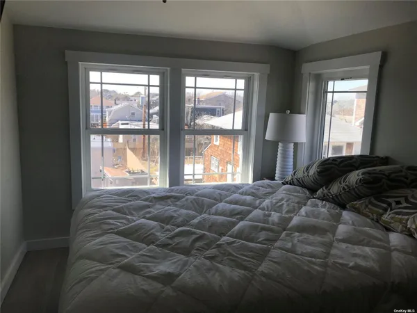 $9,000 | 446 Dehnhoff Walk, Ocean Beach, NY 11770