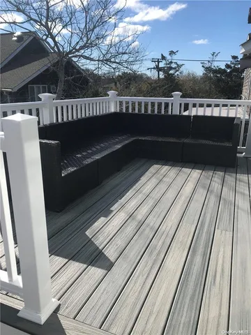 $9,000 | 446 Dehnhoff Walk, Ocean Beach, NY 11770