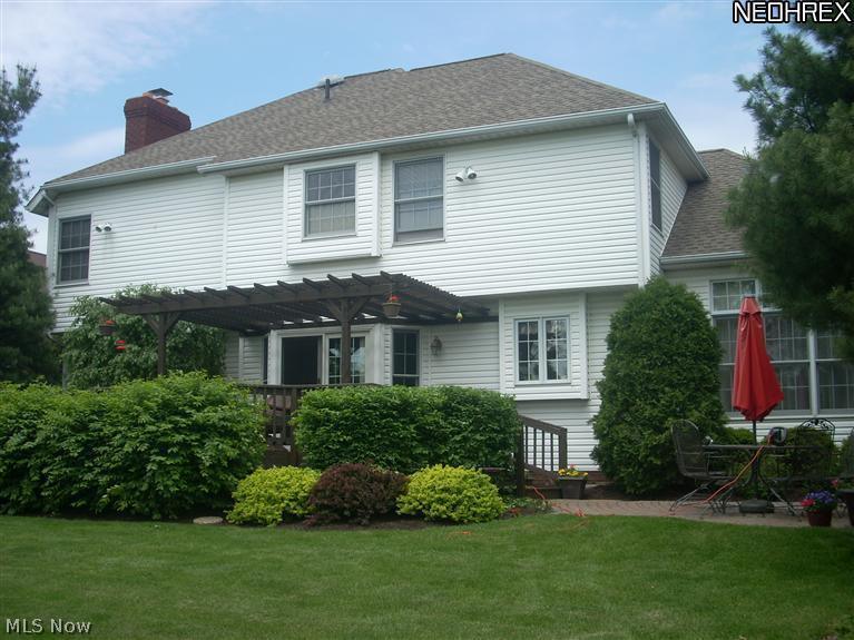 1352 Ashwood Road Akron, OH 44312 - Photo 2 of 25 Gallery Image 2