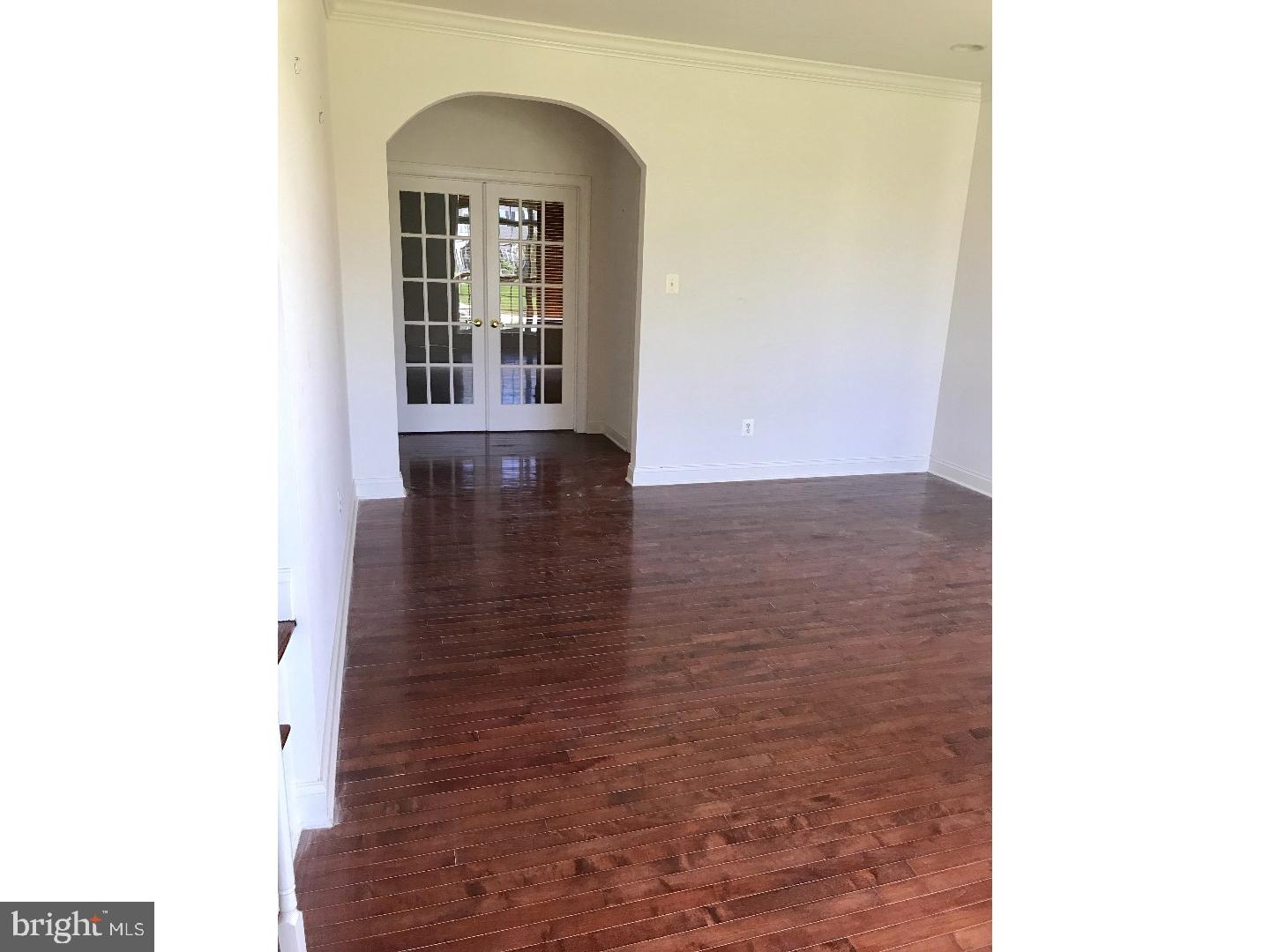 52 Curtmantle Road Mickleton, NJ 08056 - Photo 11 of 21 Living Room