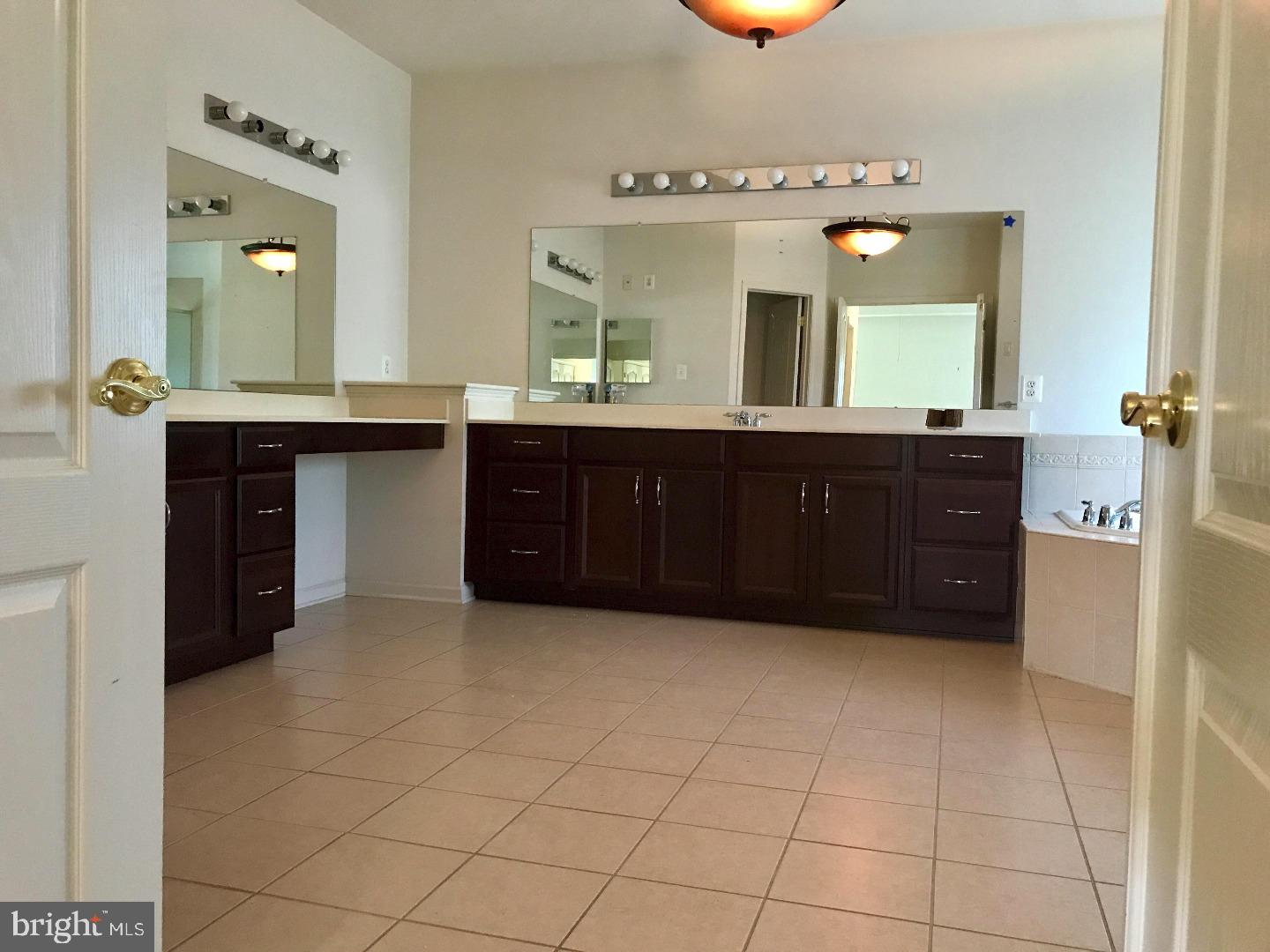 52 Curtmantle Road Mickleton, NJ 08056 - Photo 15 of 21 Bathroom