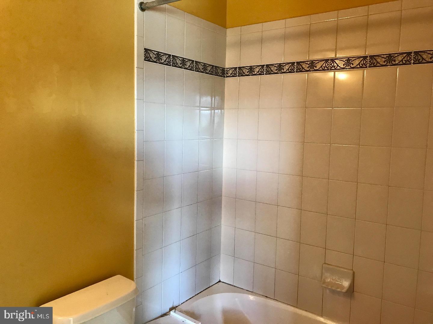 52 Curtmantle Road Mickleton, NJ 08056 - Photo 19 of 21 Bathroom