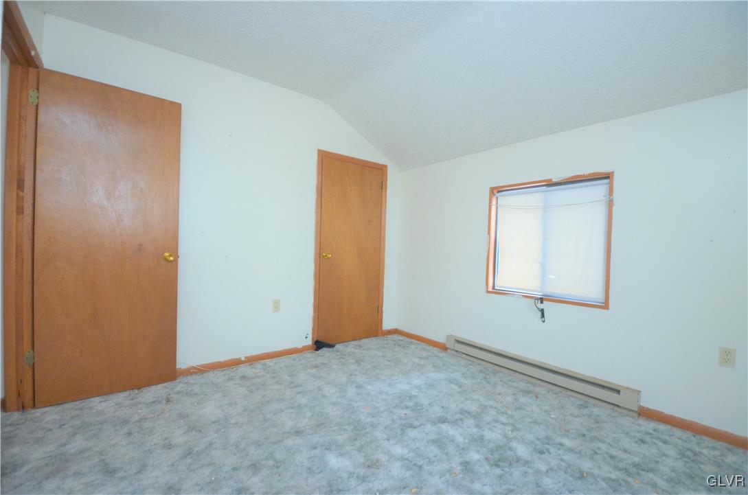 4841 Pine Ridge Drive West Bushkill, PA 18324 - Photo 9 of 14 Gallery Image 9