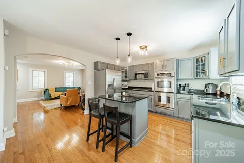 $789,000 | 2823 Whiting Avenue, Charlotte, NC 28205