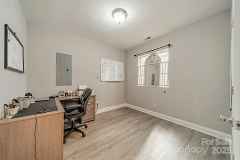 $789,000 | 2823 Whiting Avenue, Charlotte, NC 28205