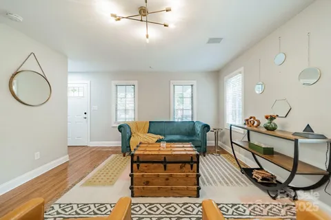 $789,000 | 2823 Whiting Avenue, Charlotte, NC 28205