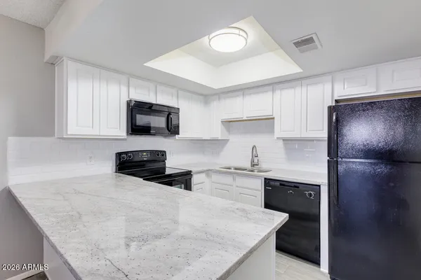 $1,895 | 2149 East 10th Street, Unit 3, Tempe, AZ 85281