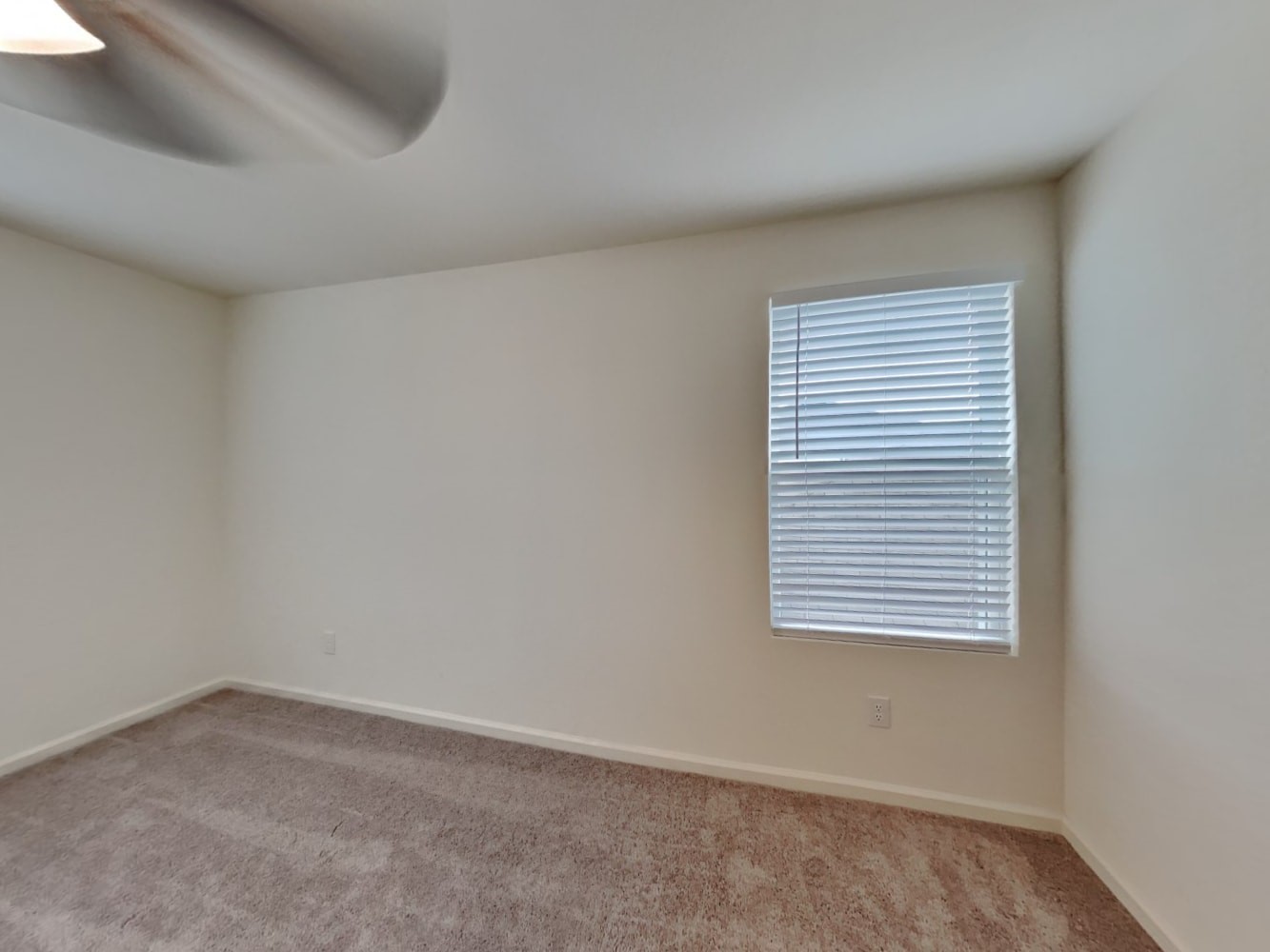13515 Kinsman Road Houston, TX 77049 - Photo 10 of 16