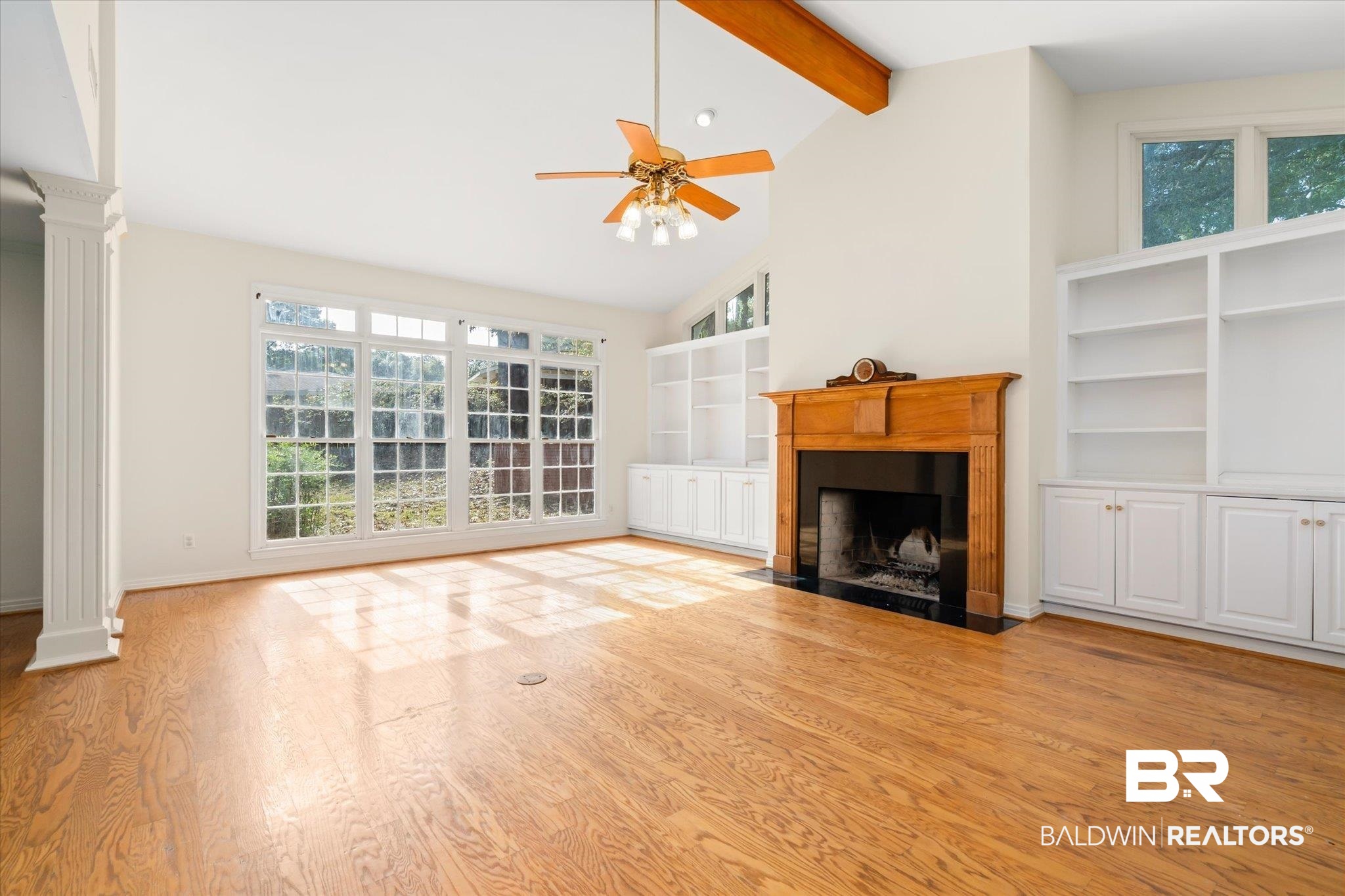 3807 Hillcrest Lane Mobile, AL 36693 - Photo 10 of 28 Great Room