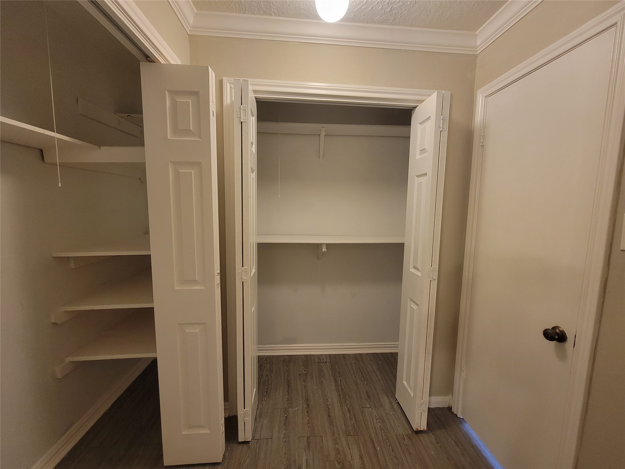 4015 Chapel Square Drive Spring, TX 77388 - Photo 19 of 27 Expansive closets offer ample storage space.