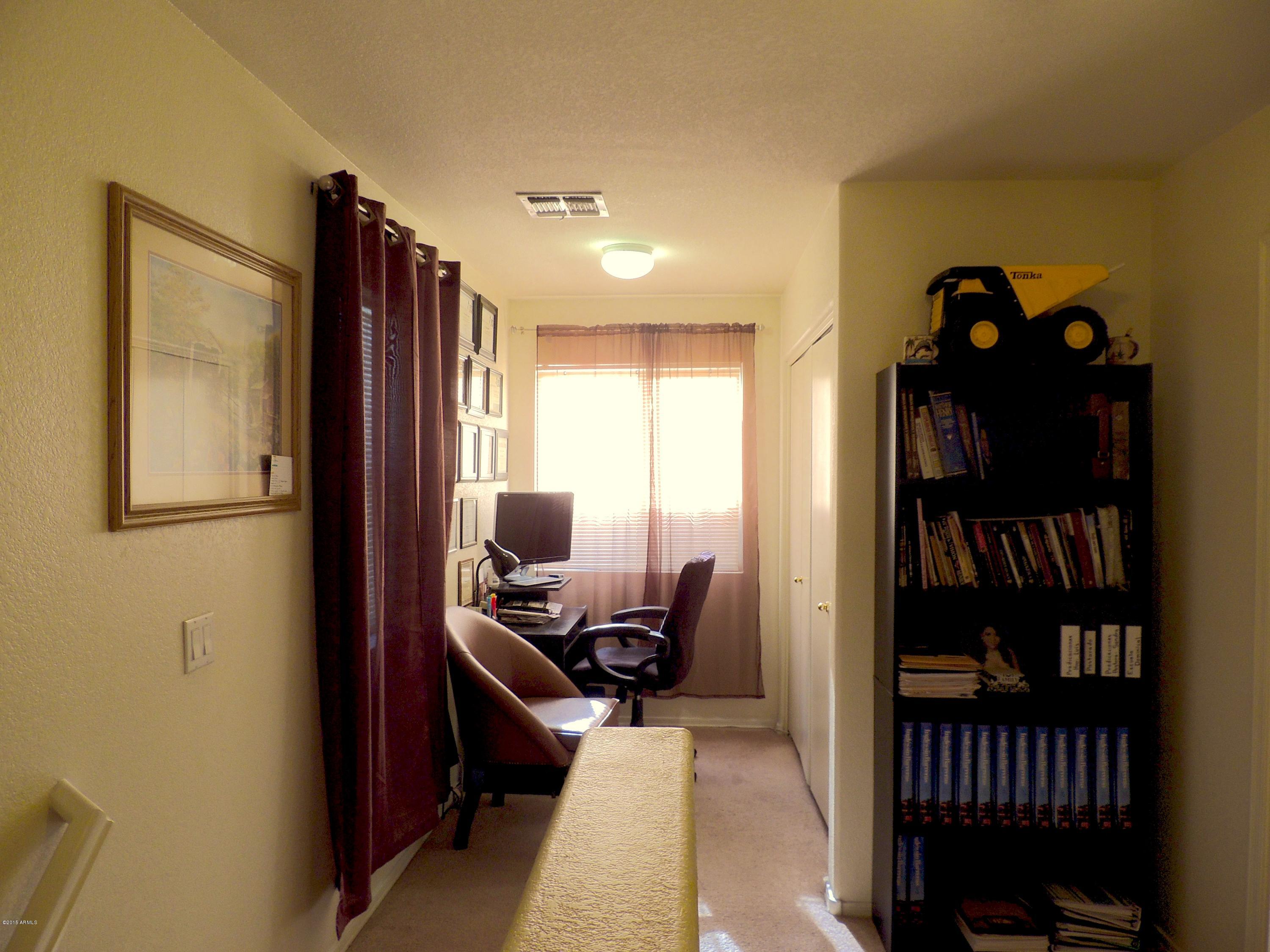 1408 East Bloch Road Phoenix, AZ 85040 - Photo 6 of 11