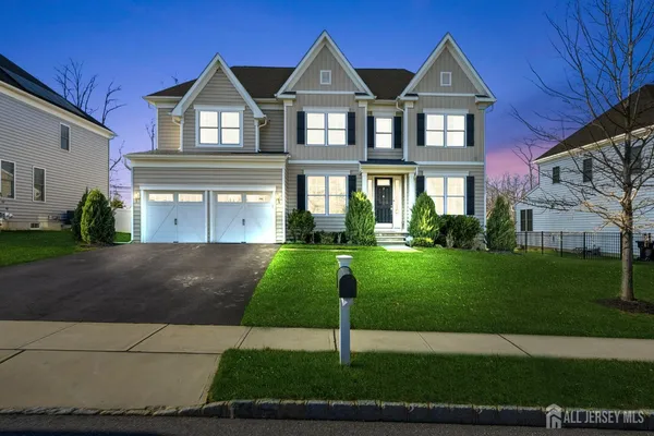 $1,299,999 | 3 Cairnes Lane, East Brunswick, NJ 08816