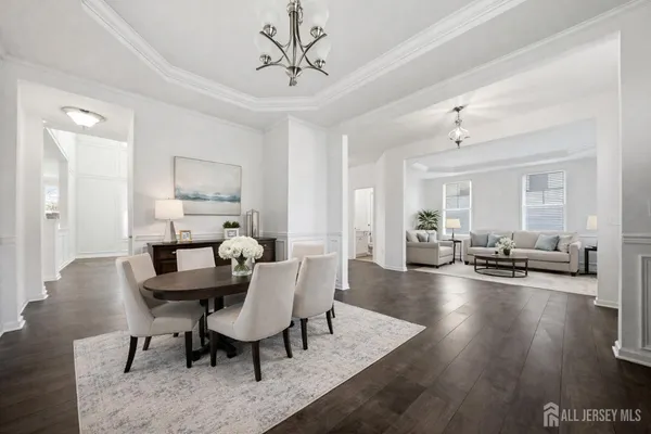 $1,299,999 | 3 Cairnes Lane, East Brunswick, NJ 08816