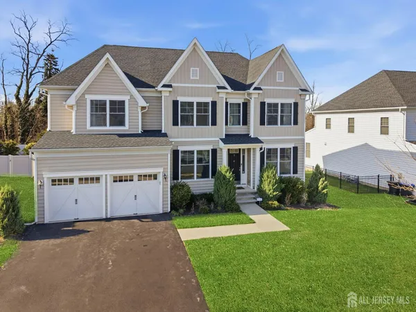 $1,299,999 | 3 Cairnes Lane, East Brunswick, NJ 08816
