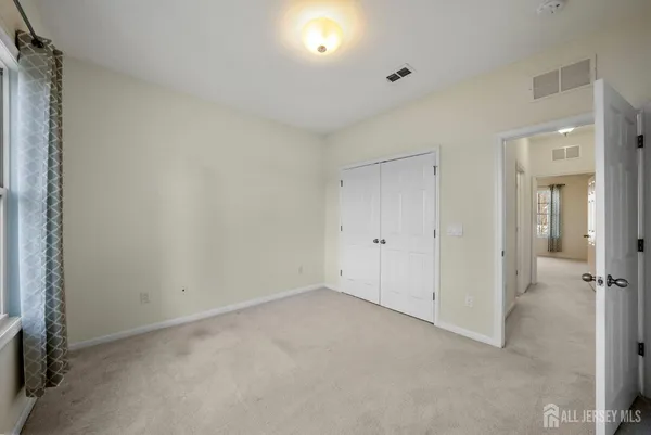 $1,299,999 | 3 Cairnes Lane, East Brunswick, NJ 08816