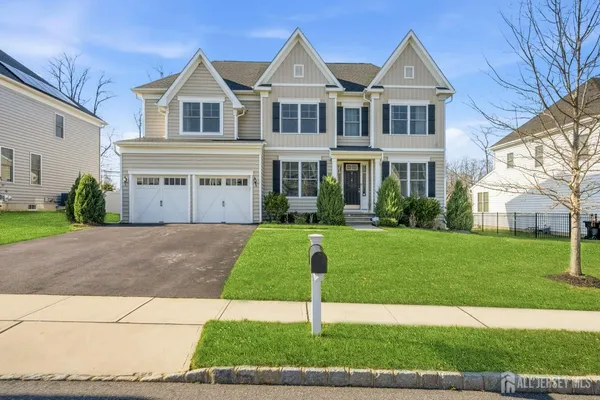 $1,299,999 | 3 Cairnes Lane, East Brunswick, NJ 08816